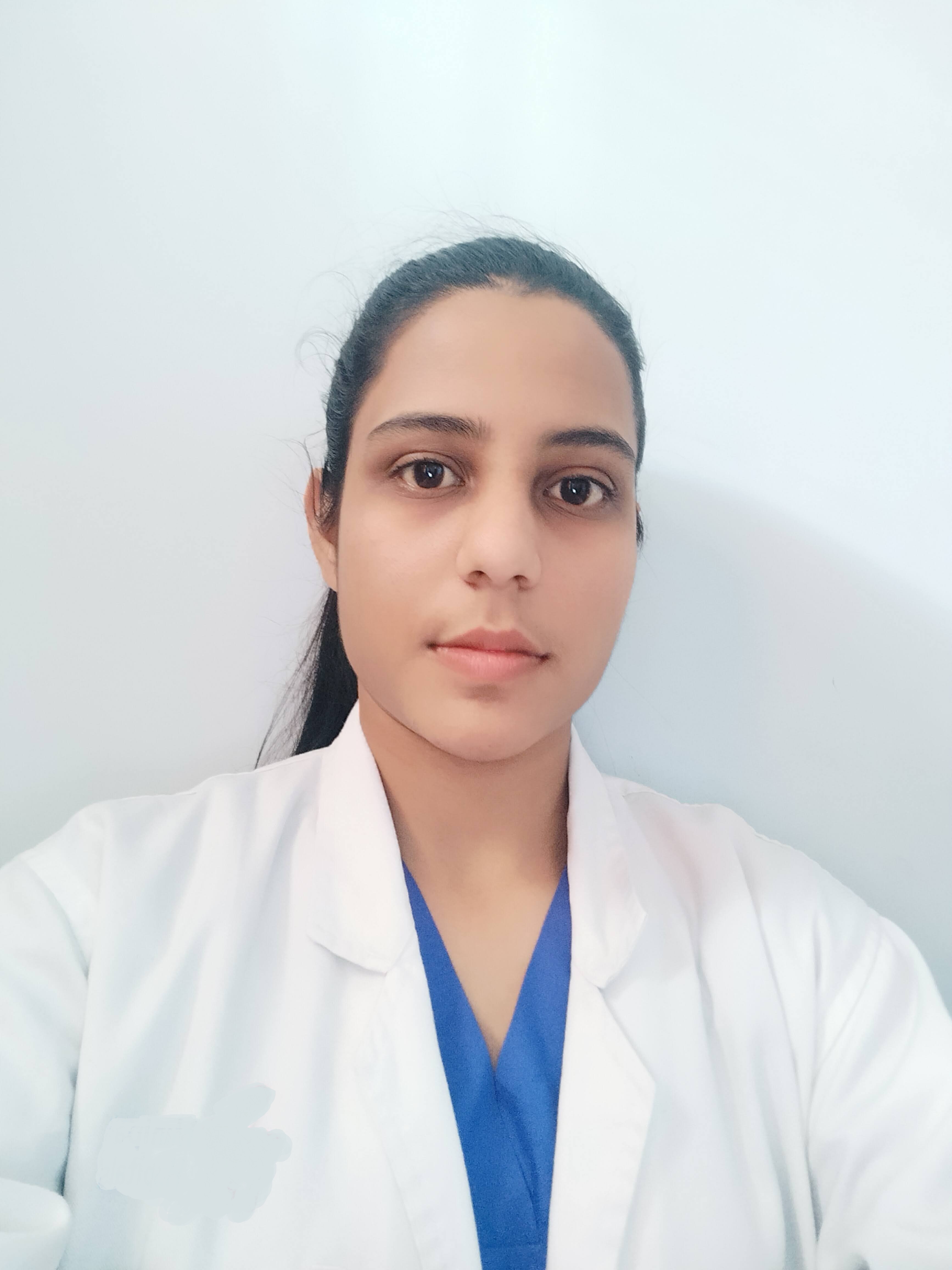 Dr Madhu Tomar PT