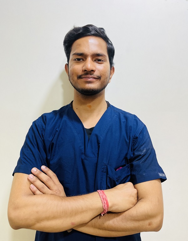 Dr Aaditya Agarwal PT